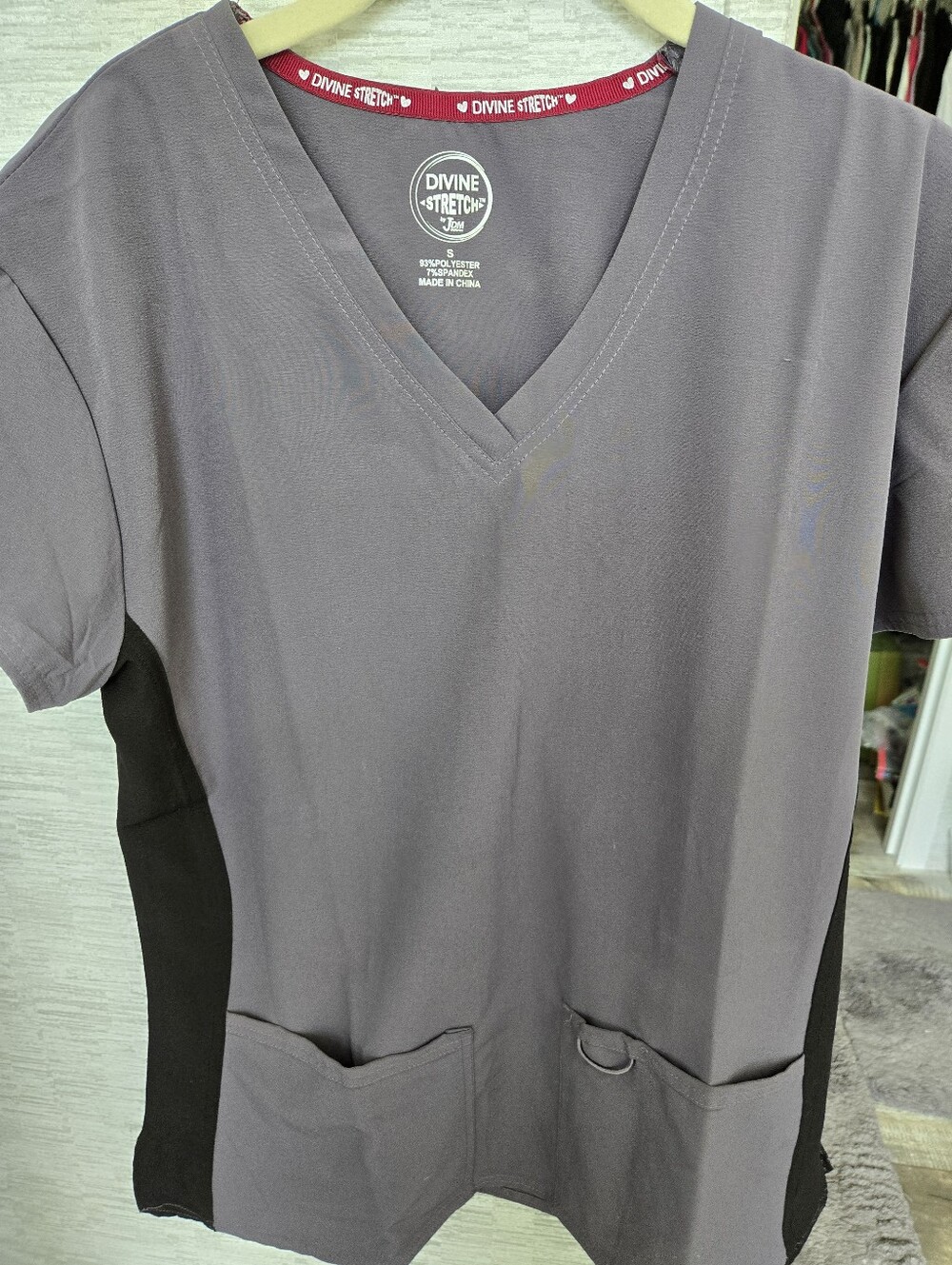 Women’s  Divine Stretch V-Neck Scrub Top in Gray with Black Panels